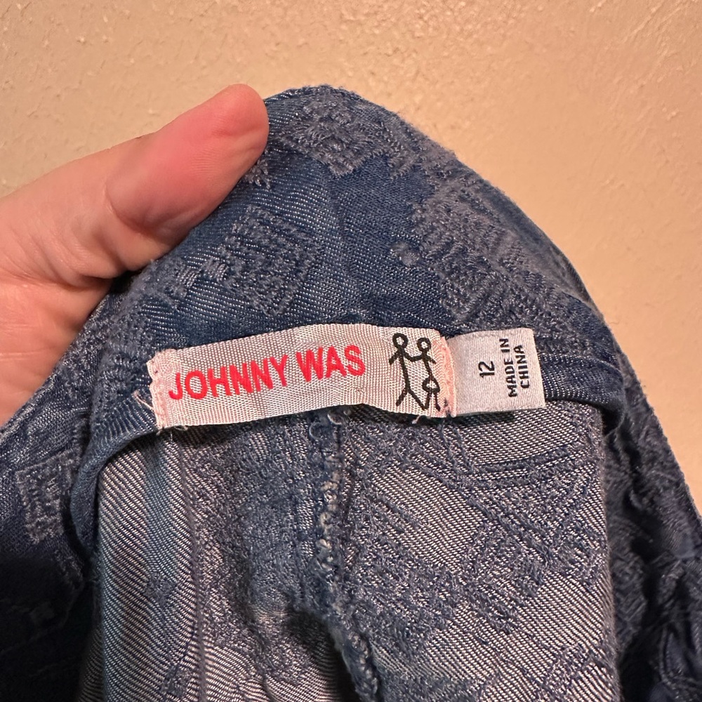 Johhny Was Zuma Embroidered Cargo Denim Shorts with Belt Lyocell‎ Size 12 - Picture 9 of 10